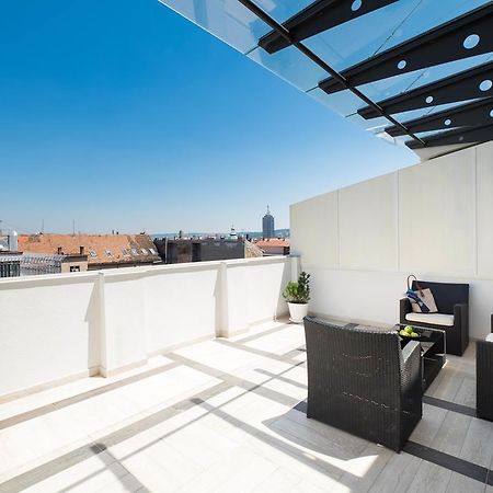 Basco Apartments Knez Mihailova Bělehrad Pokoj fotografie